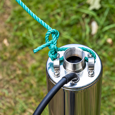 Deep Well Pump 40m Height submersible water pump with 4,500 L/h maximum flow, 230V motor, 20m cable, 25mm outlet and stainless steel motor cover for JoJo tank water supply, household pressure boosting and garden irrigation.