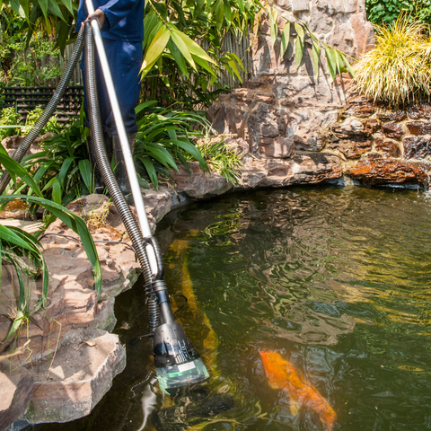 POND VACUUM CLEANER